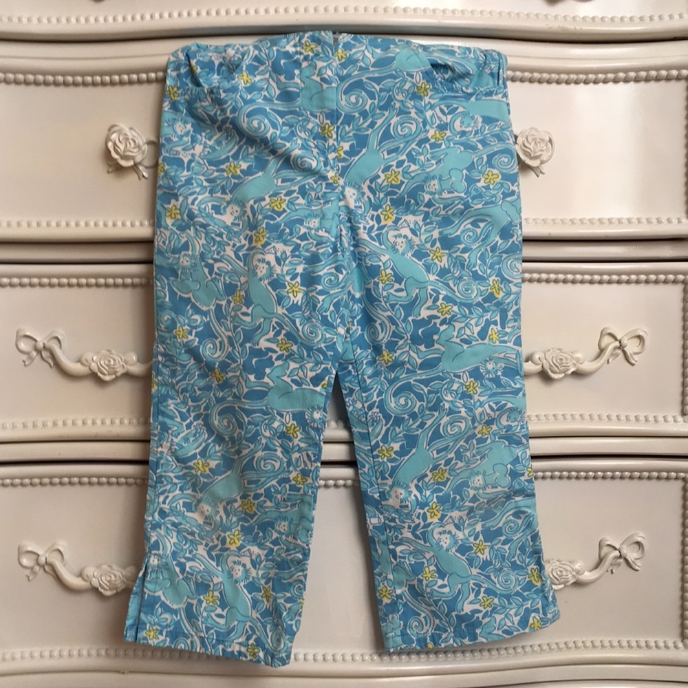 Lilly Pulitzer Girls blue monkey capris size 8